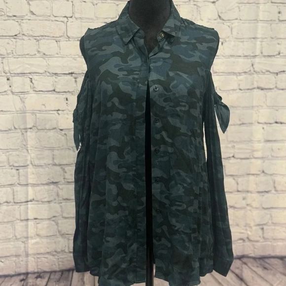 ROCK & REPUBLIC TUNIC MEDIUM - Picture 1 of 14
